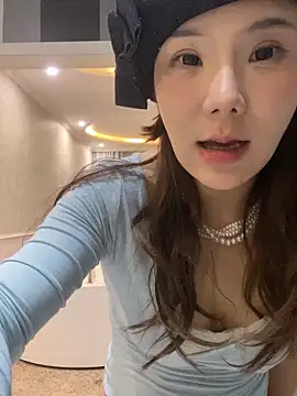 ChuChu1991 live sex cam