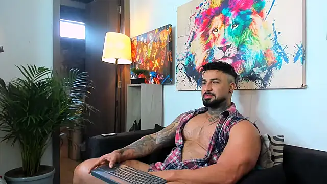 naugthy_dominant live sex cam