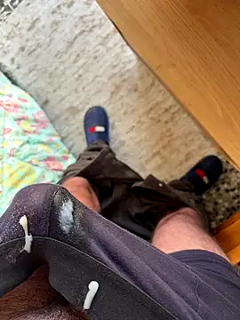 EmilioTaladdro live sex cam