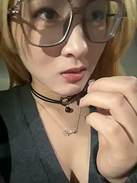 yuki_june live sex cam