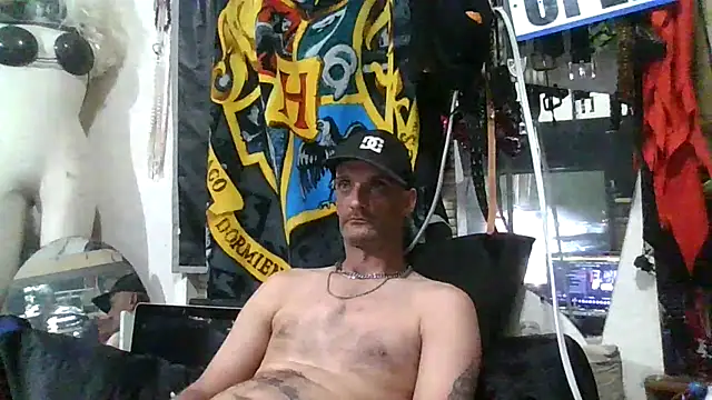 slinginbigD live sex cam