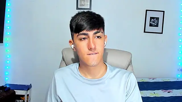 babymaik live sex cam