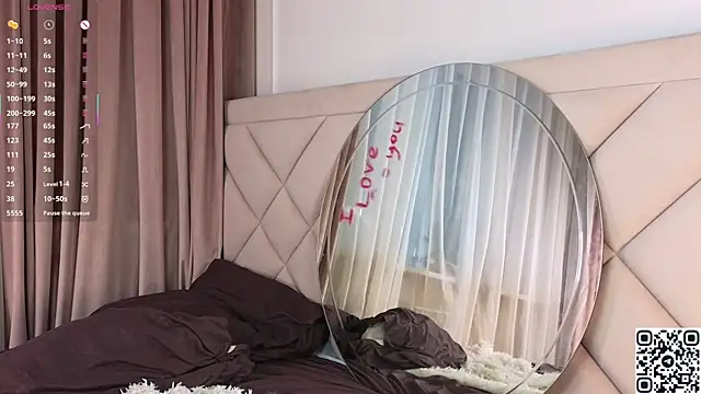 NormaCusson live sex cam