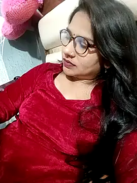 urvashi01224 live sex cam