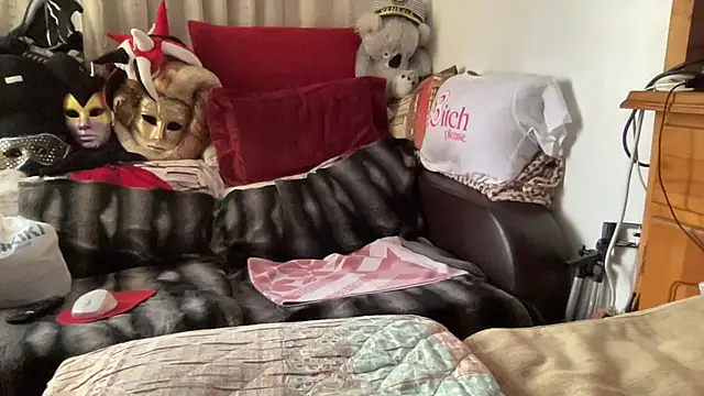 EroticVenetian live sex cam