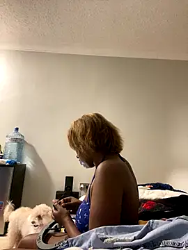 Dellah27 live sex cam