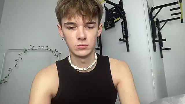 Milk_Guy live sex cam