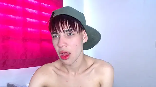 lucky_stricke live sex cam