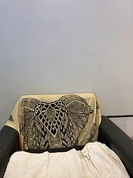 Brownfitbabyy live sex cam