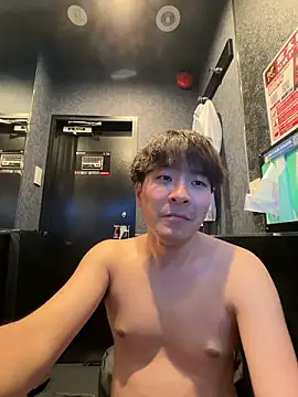 yuuki8910 live sex cam