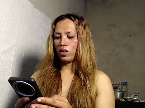 isabellabigcock06 live sex cam