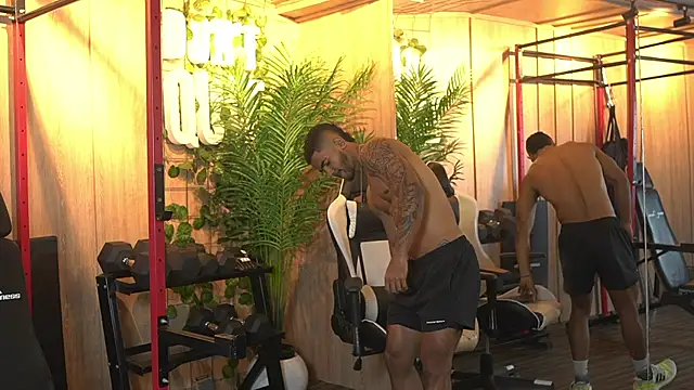 Reik_Vonn live sex cam