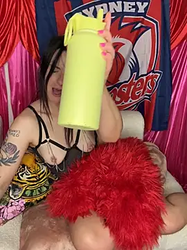 Sookie_Soxxxe live sex cam