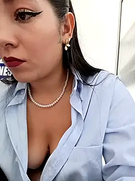 _Luna-1 live sex cam