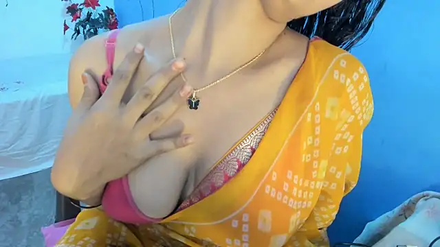 aarjulove live sex cam