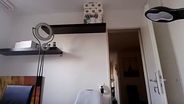 alpha-hunk live sex cam