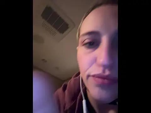 StarvingForCock live sex cam