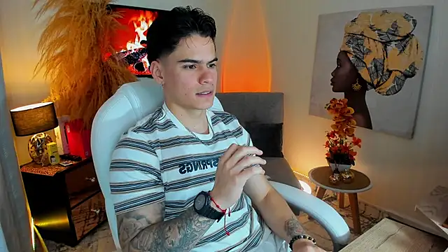 Matias_Murrier live sex cam