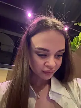 KristiRich live sex cam