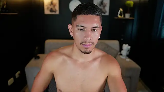 Aaronfox_x live sex cam