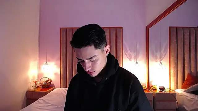 DrakeCollinss live sex cam