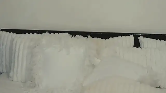 Giselle-Reine live sex cam