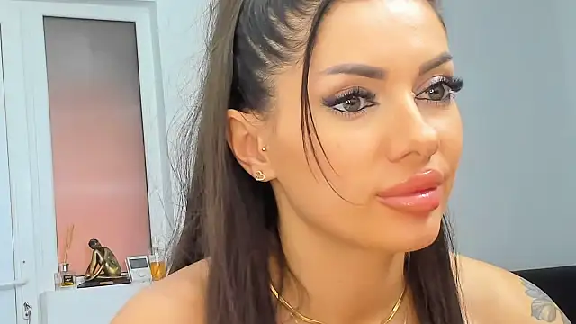 ElsaBby live sex cam