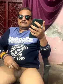 Saxymood1111 live sex cam