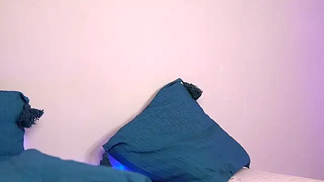 BritneyHudson live sex cam