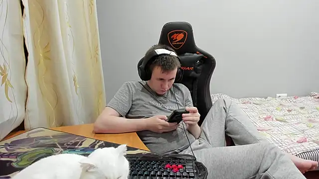 iliaskrislove live sex cam