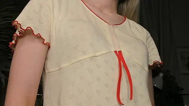 ChinBonnell live sex cam