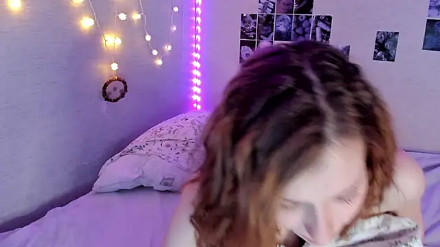 YunaPeace live sex cam