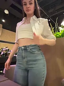 KristiRich live sex cam