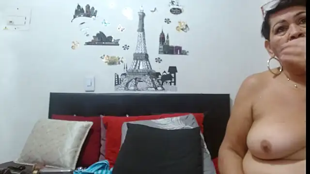 Margaret_milf live sex cam