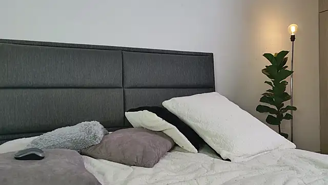 lady_ni_ live sex cam