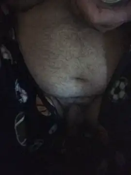 Leocesar37 live sex cam