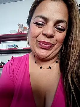 Mia-Glow live sex cam