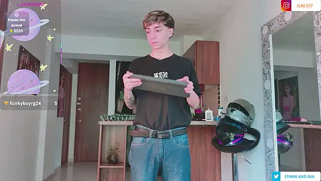 ethan_and_ava live sex cam