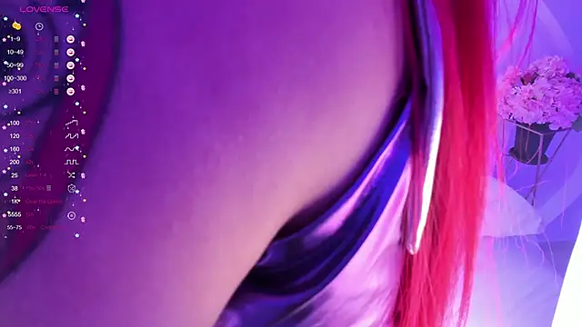 NanaOsaky live sex cam