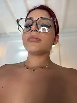 ArieliciousXXX live sex cam