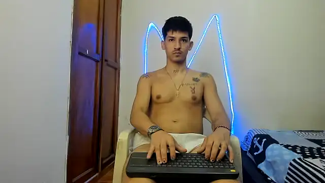 MasterSEX420 live sex cam