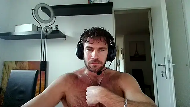 alpha-hunk live sex cam