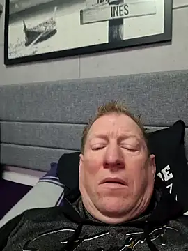 tomtom111111 live sex cam