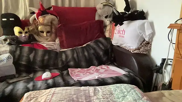 EroticVenetian live sex cam