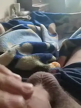 Konstantin21cm live sex cam