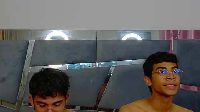 Desire4Duo live sex cam