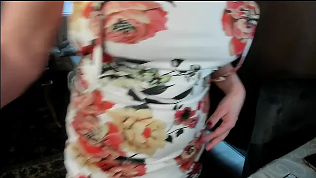 Natascha-Hill live sex cam