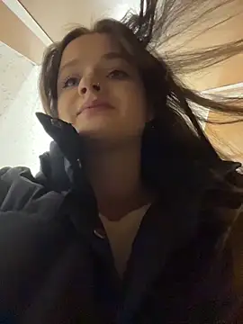 KittyQueeny live sex cam