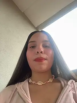 MiaJacksonn live sex cam