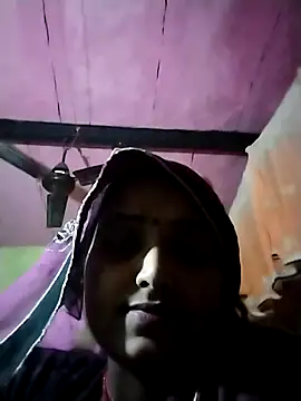 Pooja_hote live sex cam